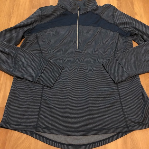 Xersion Tops - 💌4/$20 Xersion Half Zip Athletic Top